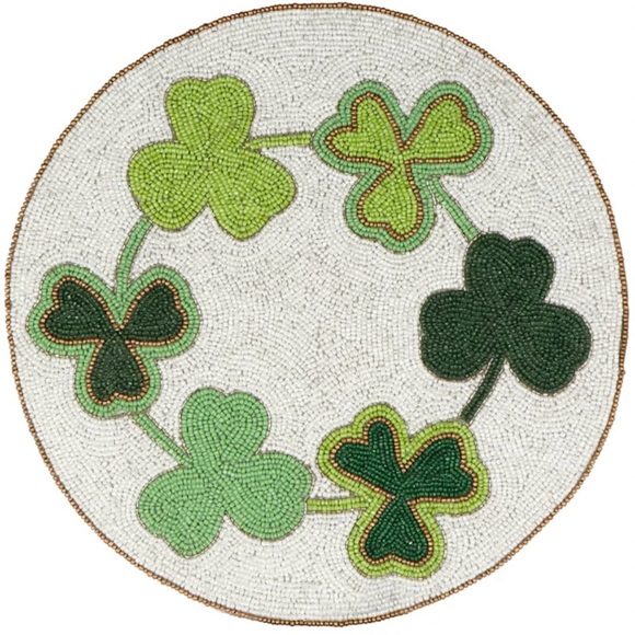 NWT Set of 4 beaded shamrock placemats price firm. - Picture 2 of 3